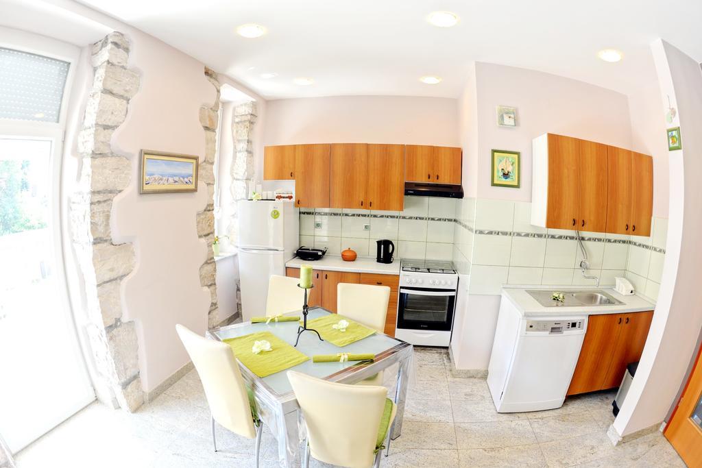 شقة بولا  في Apartman Harmony المظهر الخارجي الصورة